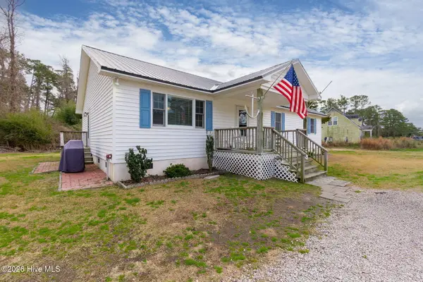 527 Marshallberg Road, Smyrna, NC 28579