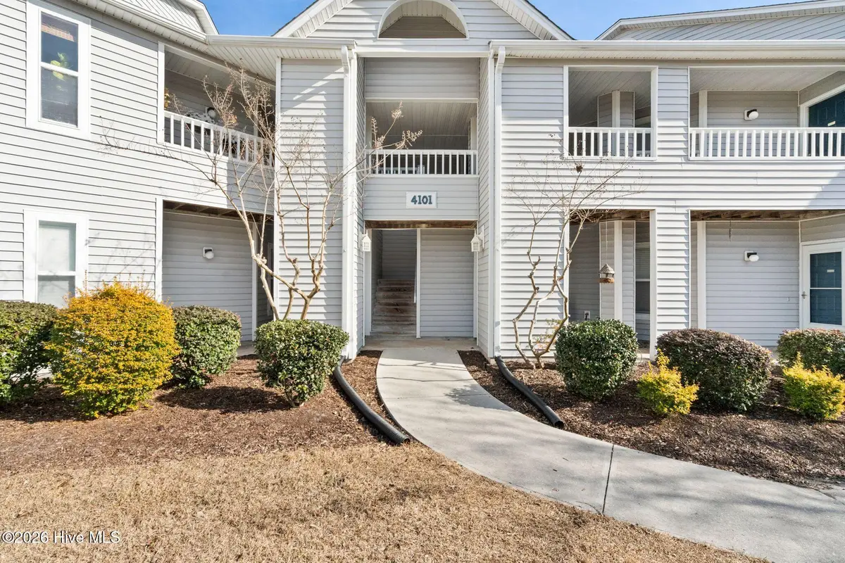 4101 Breezewood Drive #Apt 203, Wilmington, NC 28412 - Image #1