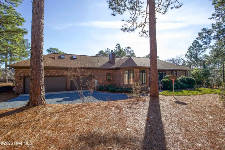 110 Woodenbridge Lane, Pinehurst, NC 28374 - Image #3