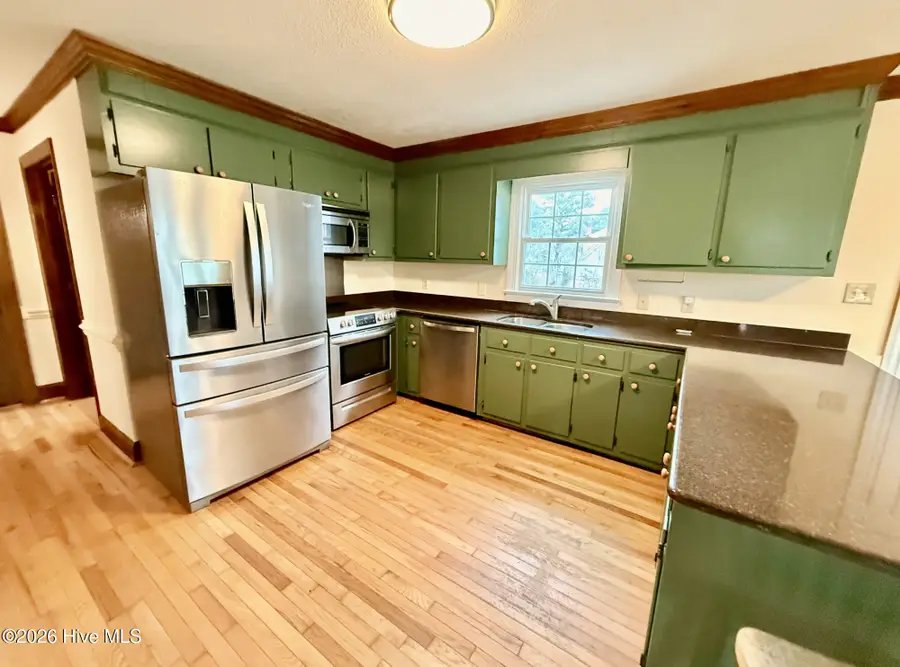 2211 Kathleen Drive, Greenville, NC 27858 - Image #3