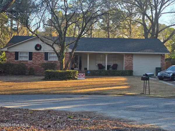 209 Greenbriar Drive, Greenville, NC 27834