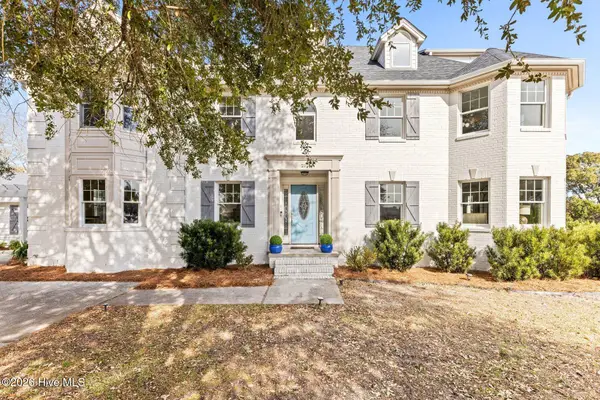 211 Simmons Drive, Wilmington, NC 28411