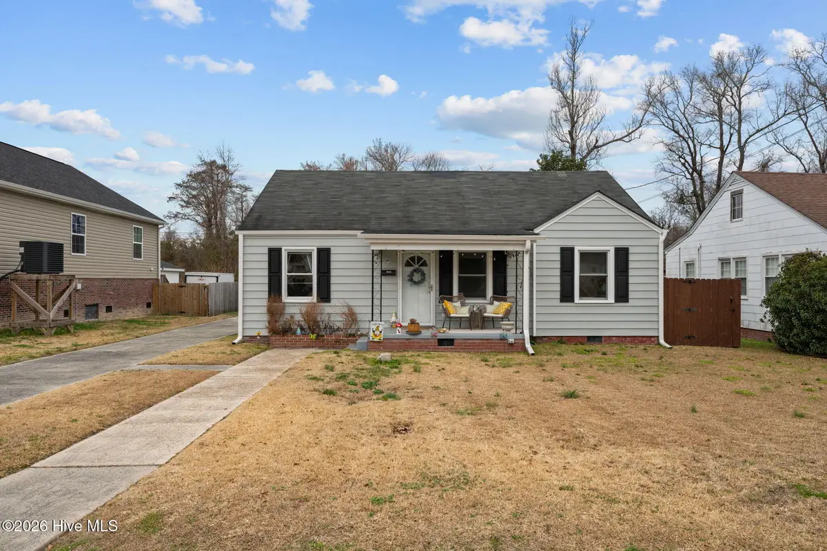 1612 Colonial Way, New Bern, NC 28560 - Image #1