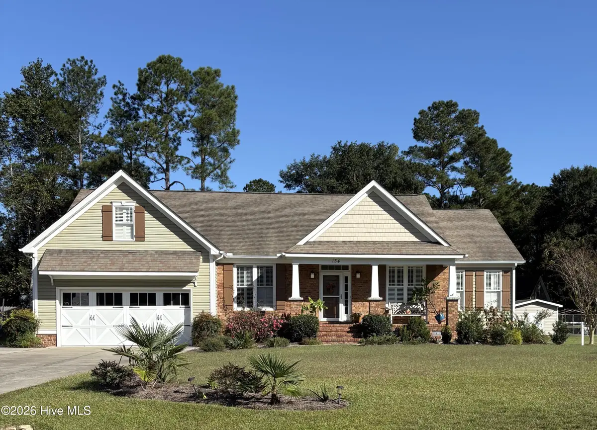 134 Pine Cove Road, New Bern, NC 28562 - Image #1