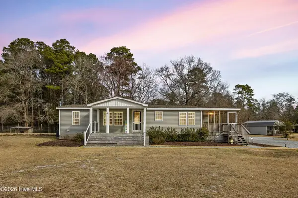 1772 Maco Road Ne, Leland, NC 28451