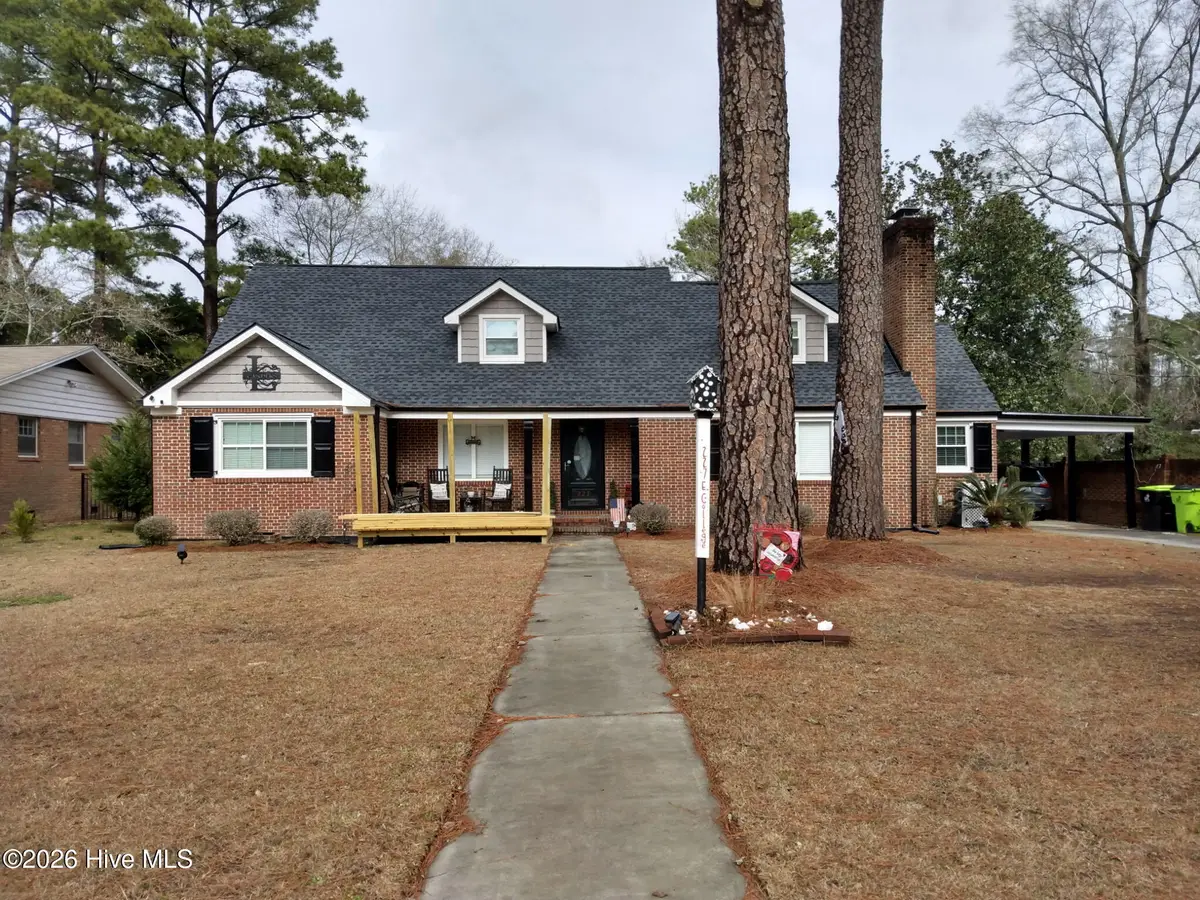 227 E College Street, Whiteville, NC 28472 - Image #1