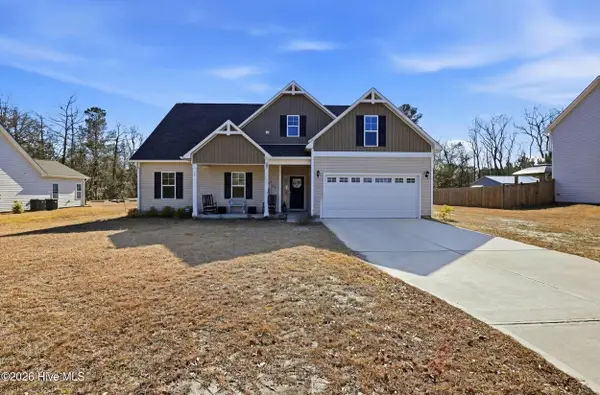 35 W Waverly Drive, Burgaw, NC 28425