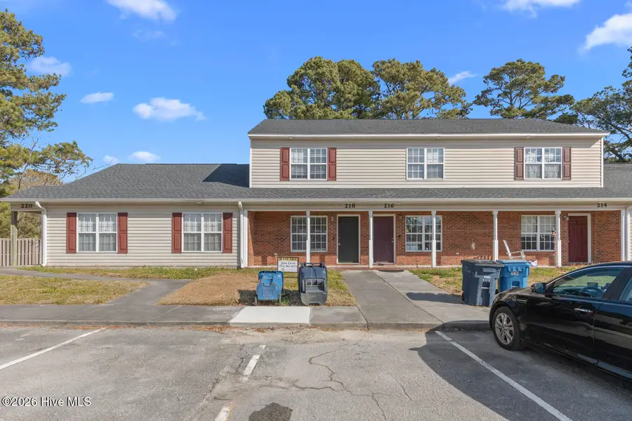 218 Palace Circle, Jacksonville, NC 28546 - #2