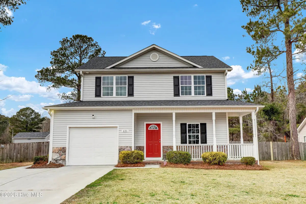 121 Walnut Hills Drive, Richlands, NC 28574 - Image #1