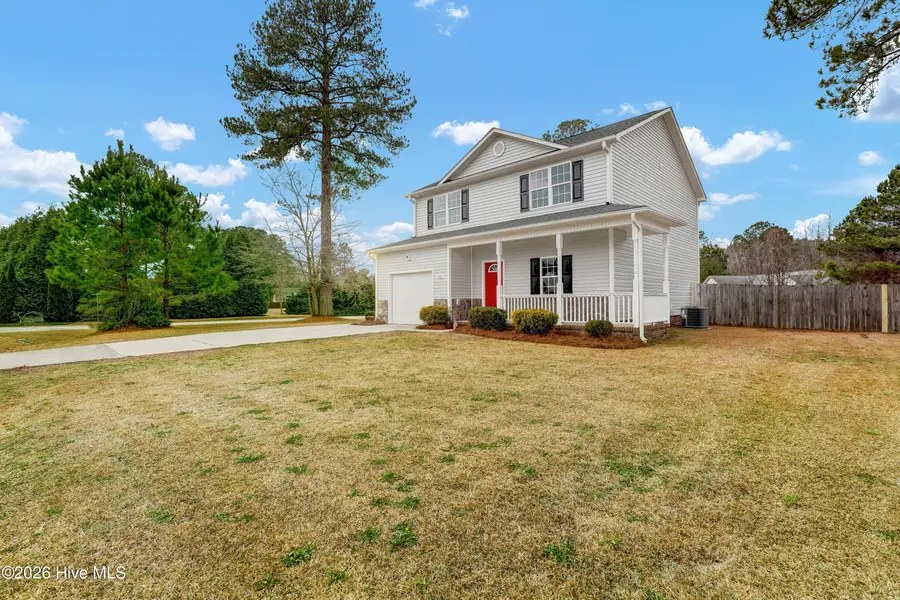 121 Walnut Hills Drive, Richlands, NC 28574 - Image #2