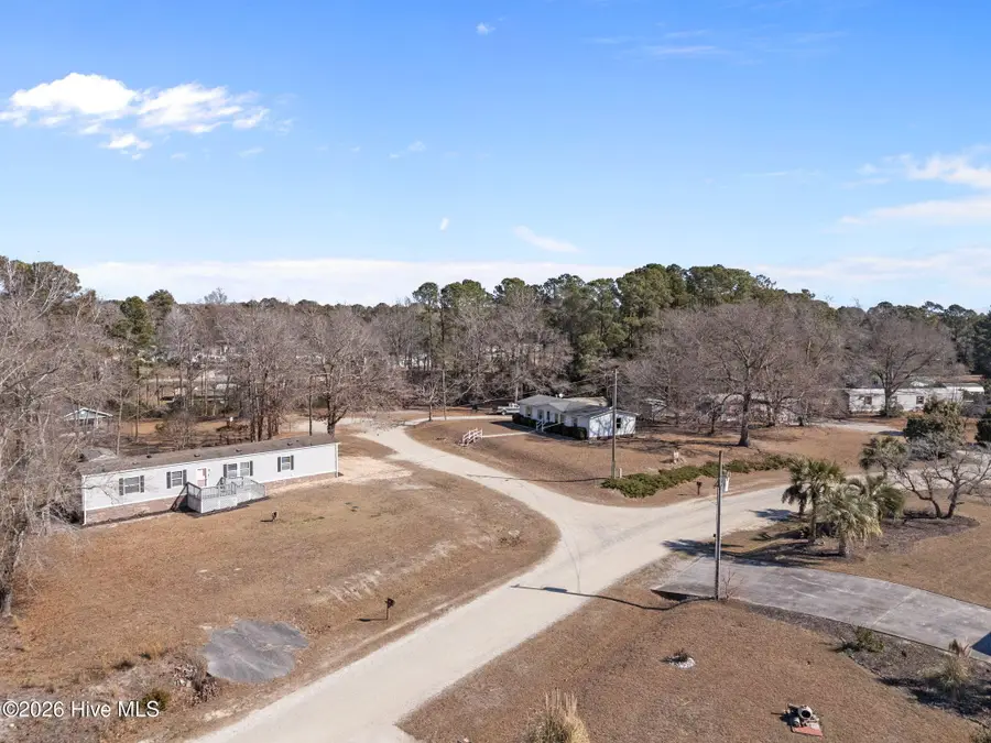 410 Fawn Drive, Hampstead, NC 28443 - Image #2