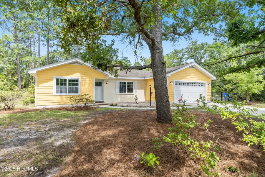 383 & 387 Red Fox Street Nw, Shallotte, NC 28470 - Image #2