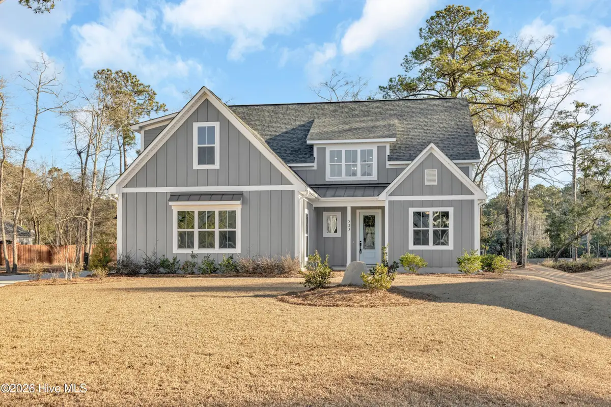 233 Hampton Court, Hampstead, NC 28443 - Image #1