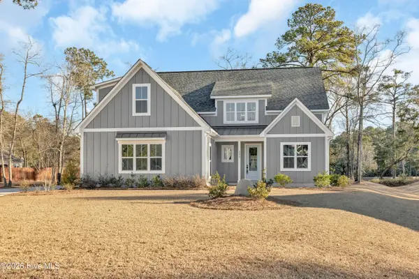 233 Hampton Court, Hampstead, NC 28443