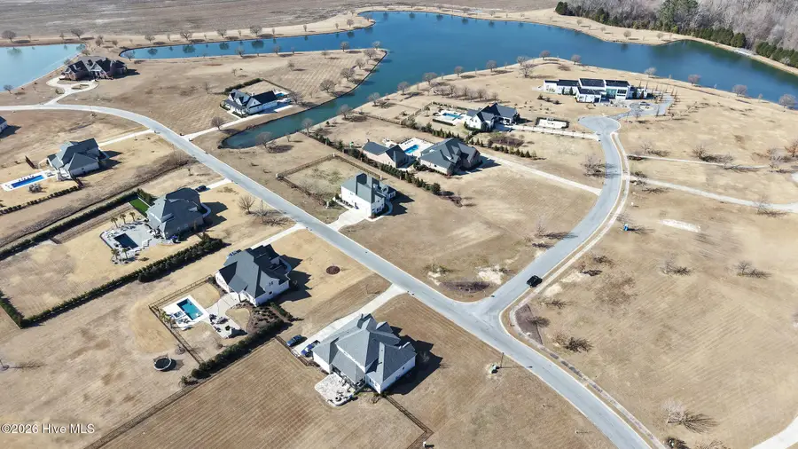 1378 Autumn Lakes Drive, Grimesland, NC 27837 - Image #3