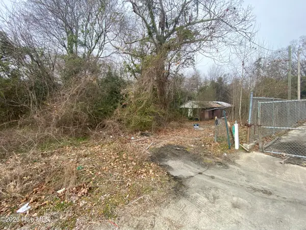 1710 Atlantic Avenue, Kinston, NC 28501