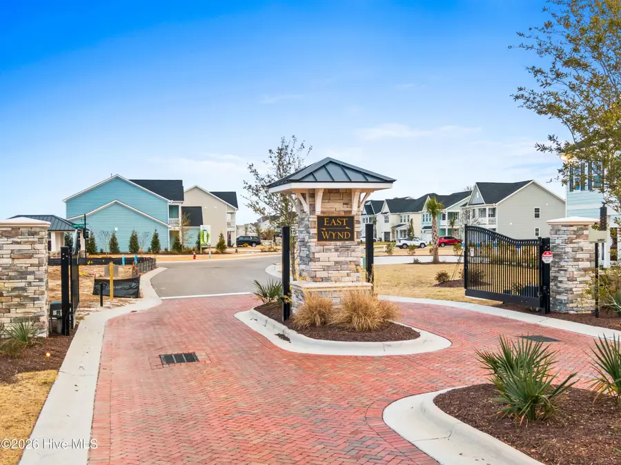 100 N Glimmering Glass Lane, Hampstead, NC 28443 - Image #2