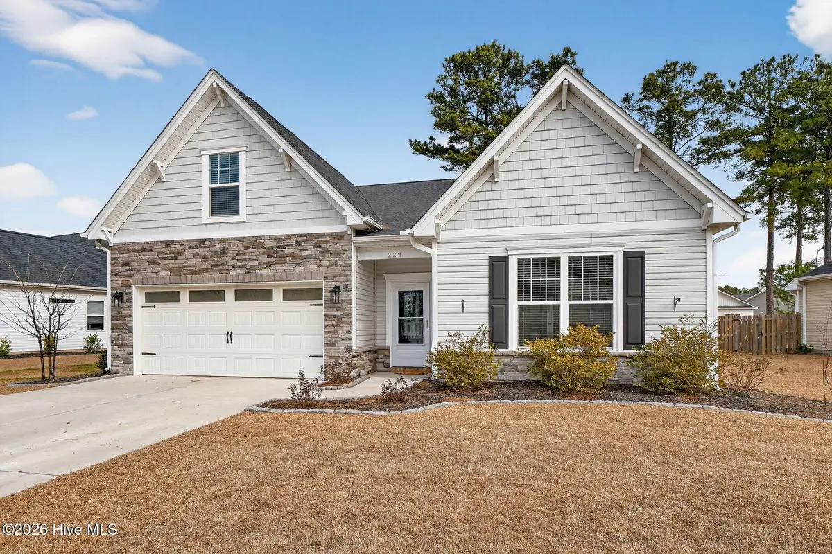 228 Autumn Breeze Lane Ne, Bolivia, NC 28422 - Image #1