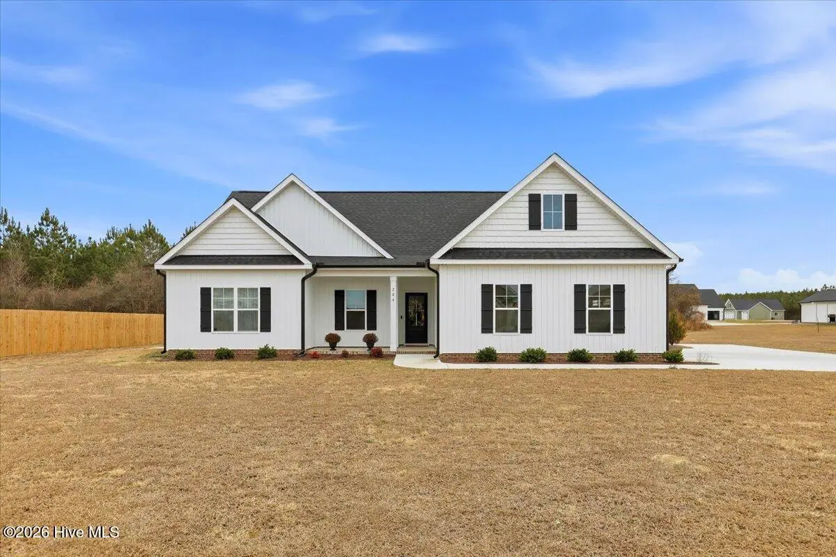 204 Fitzgerald Drive, Pikeville, NC 27863 - Image #1