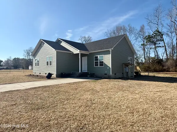 303 Roberson Drive, Williamston, NC 27892