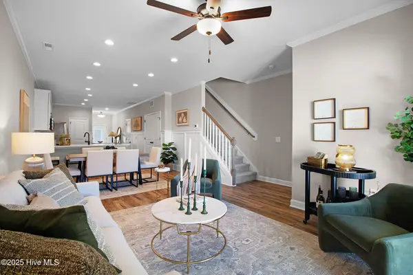 251 Cline Way #Unit 115, 1809 Live Oak, Beaufort, NC 28516