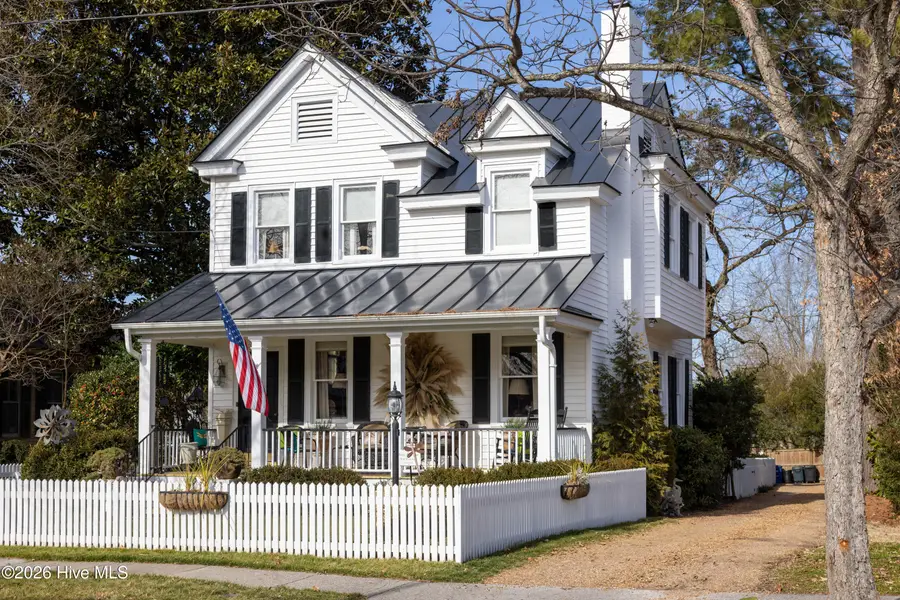 212 W Queen Street, Edenton, NC 27932 - #2