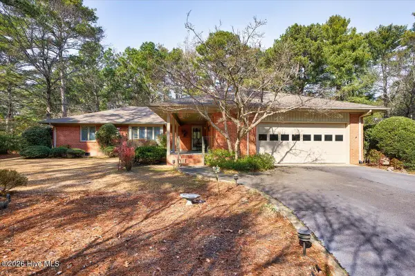 32 Bogie Drive, Whispering Pines, NC 28327