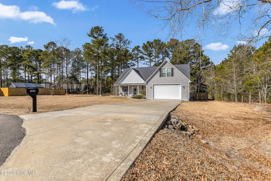 305 Brinley Place, Maple Hill, NC 28454 - #2