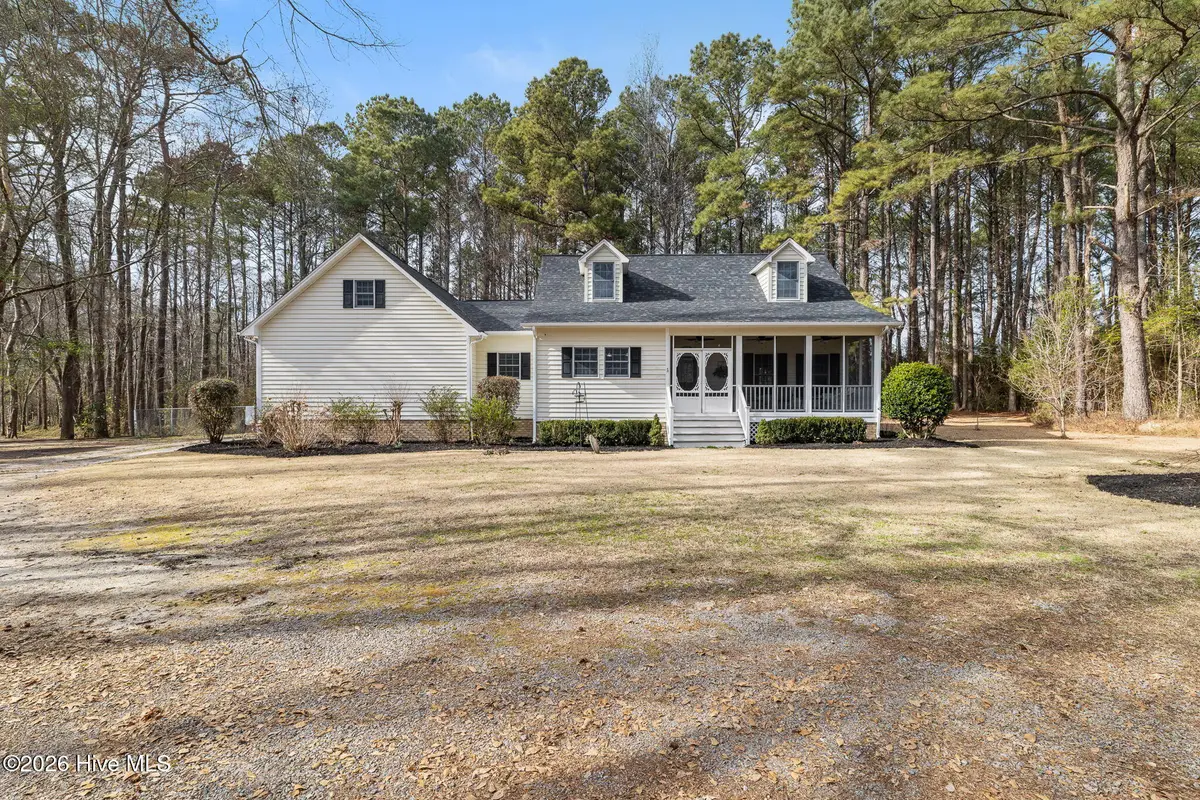 6628 Stag Park Road, Burgaw, NC 28425 - Image #1