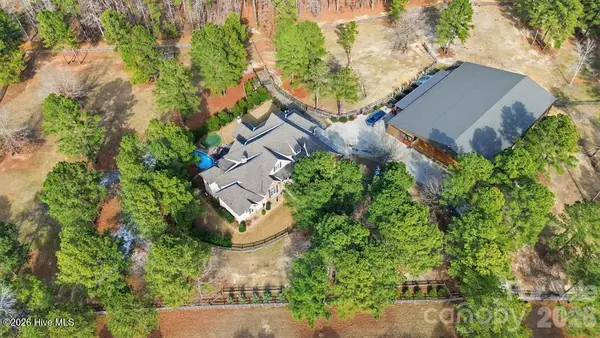 164 Saddle Ridge, West End, NC 27376