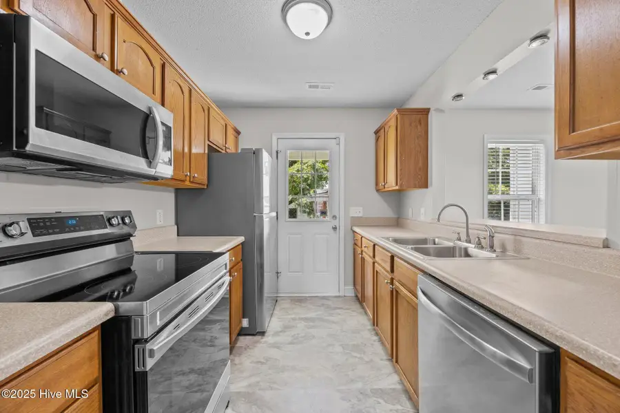 1207 Davenport Street, Greenville, NC 27834 - Image #2