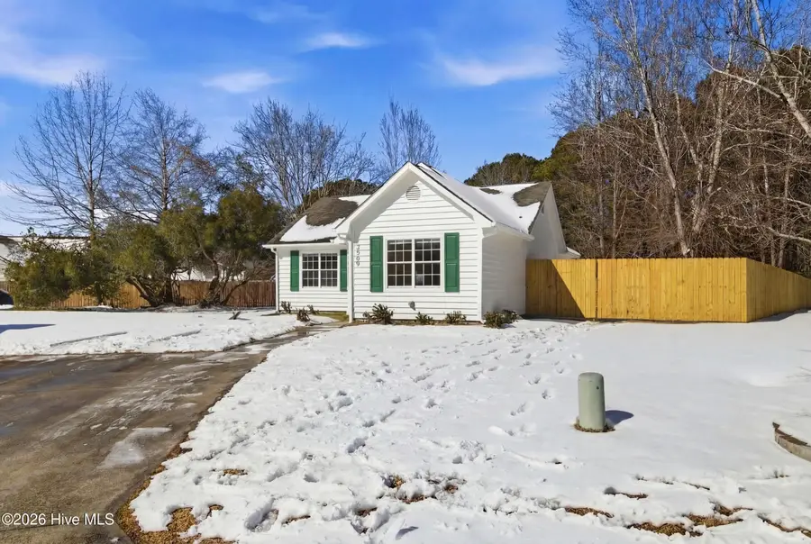 3309 Needle Rush Court, Castle Hayne, NC 28429 - #3