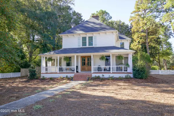 280 W Connecticut Avenue, Southern Pines, NC 28387