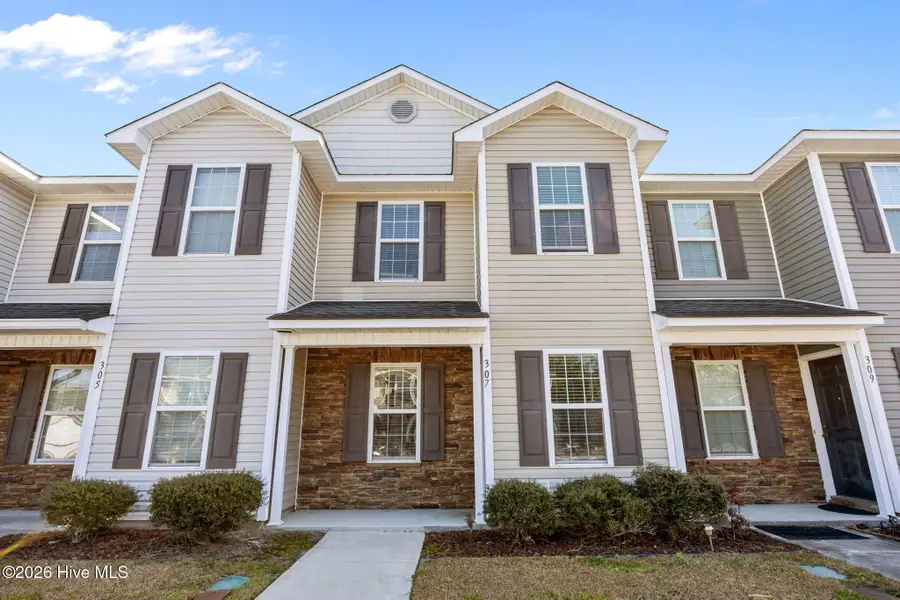 307 Glen Cannon Drive, Jacksonville, NC 28546 - #2