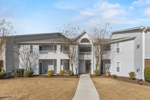 4138 Breezewood Drive #Apt 201, Wilmington, NC 28412