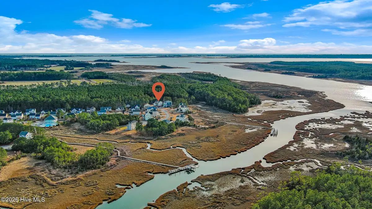 542 Shipmast Court, Beaufort, NC 28516 - Image #1