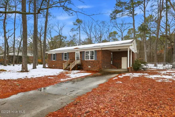 605 Firetower Road, La Grange, NC 28551