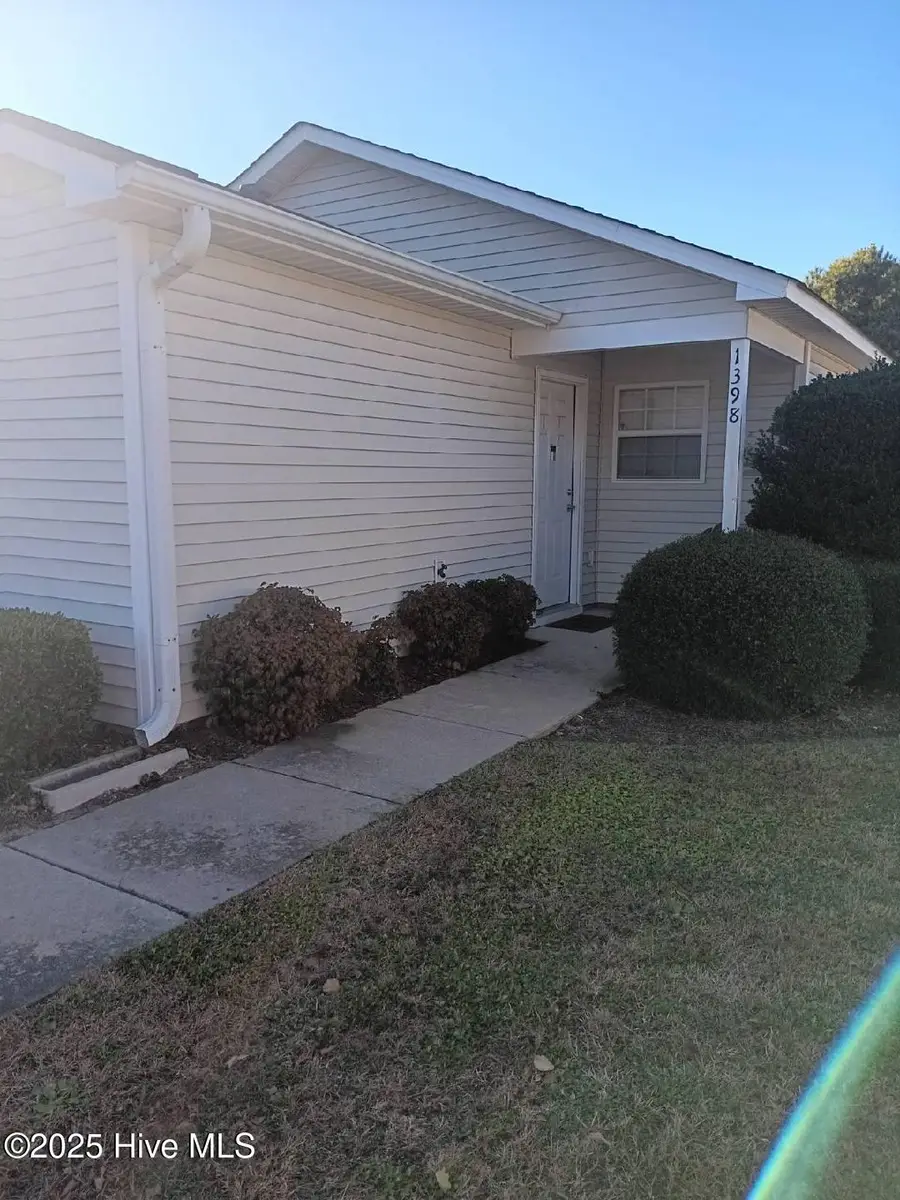 1398 Westpointe Drive, Greenville, NC 27834 - Image #3