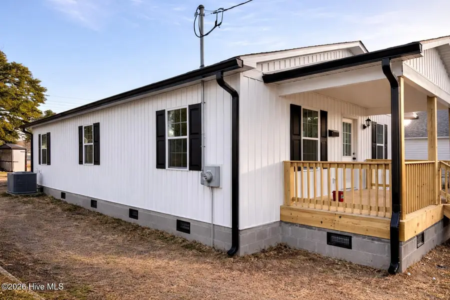 1306 Fisher Street, Morehead City, NC 28557 - Image #3