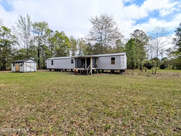 116 Branch Drive, Burgaw, NC 28425