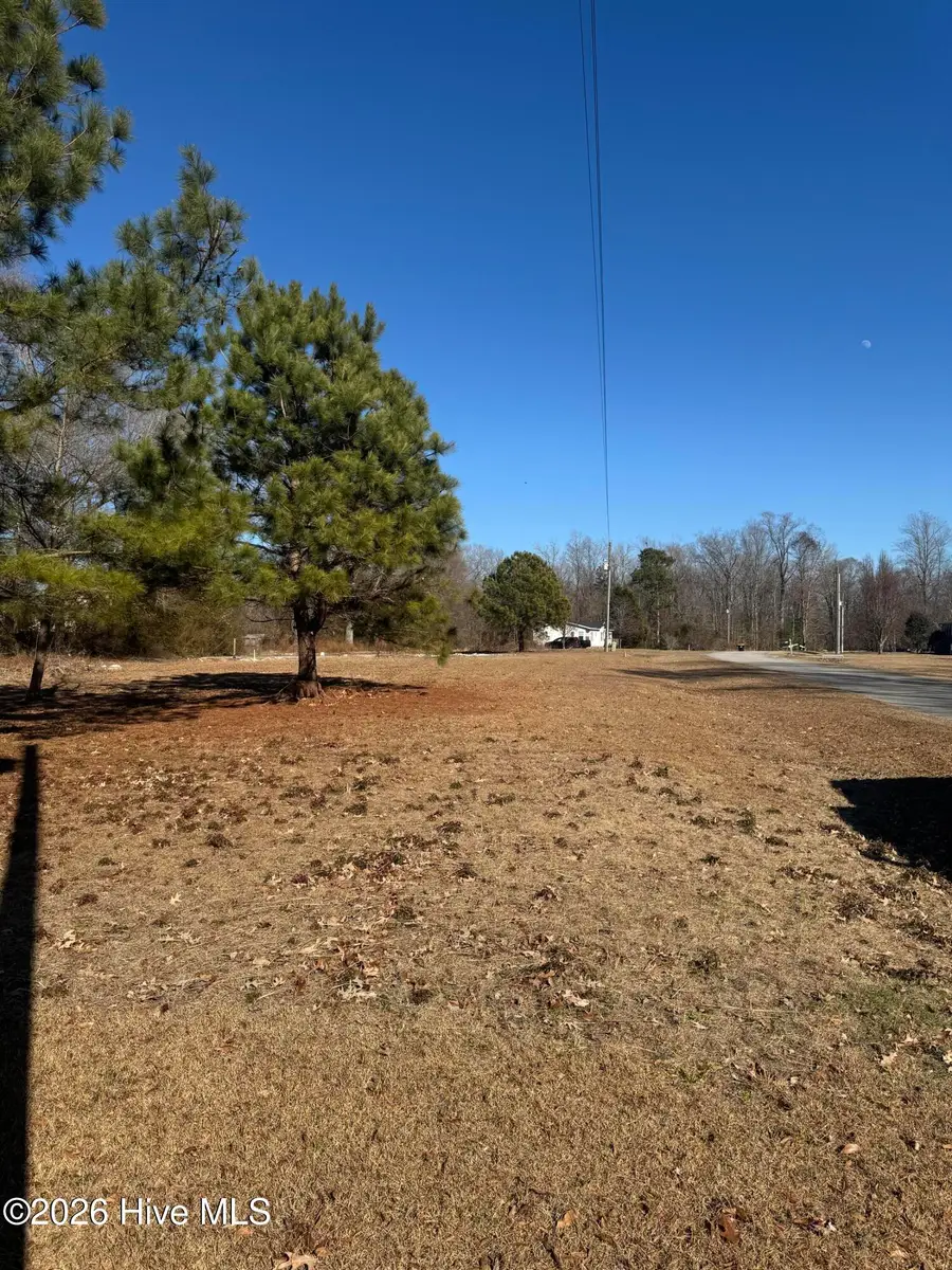 117 Old Beechtree Lane, Jacksonville, NC 28540 - Image #2