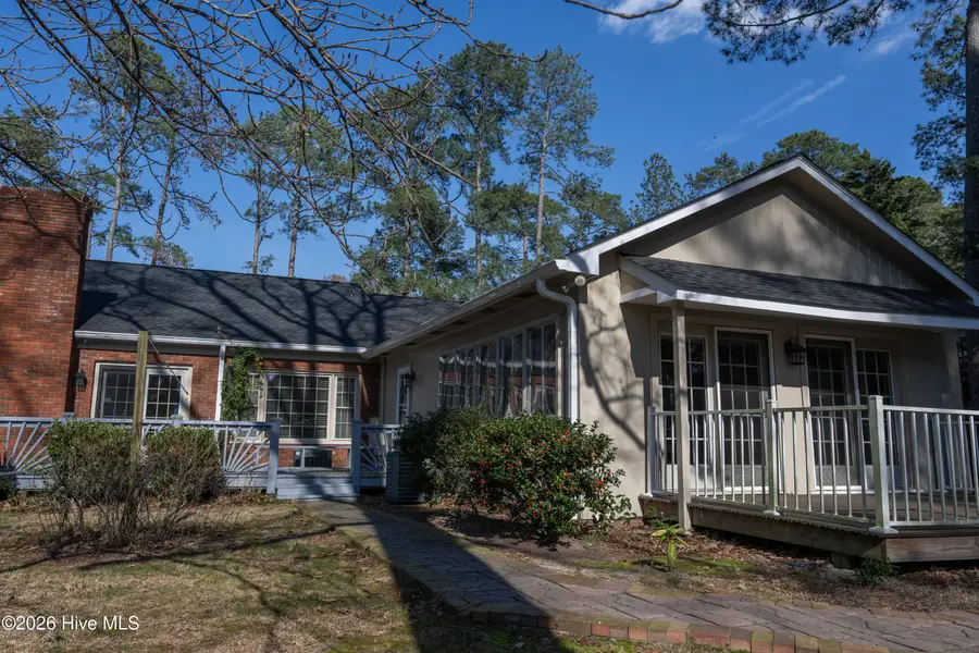 614 Lake Shore Drive, Goldsboro, NC 27534 - #2