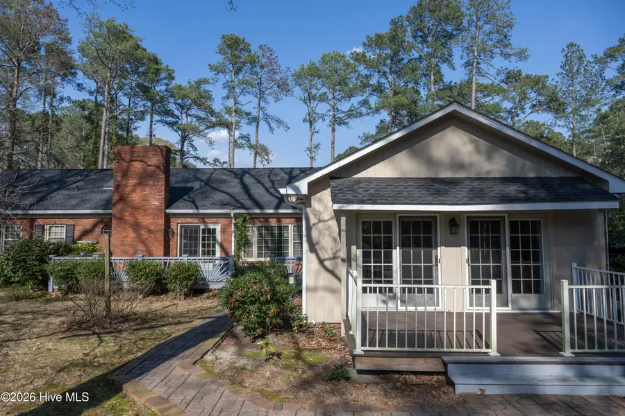 614 Lake Shore Drive, Goldsboro, NC 27534 - #3