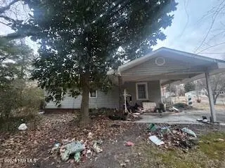 404 E Pollock Street, Warsaw, NC 28398 - Image #3