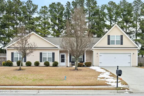 105 Maidstone Drive, Richlands, NC 28574