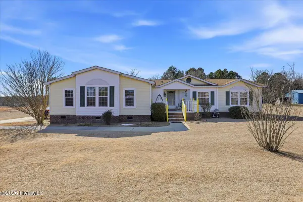 3366 Arrington Bridge Road, Dudley, NC 28333