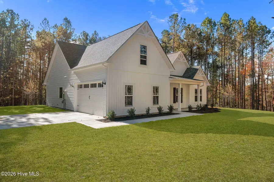 2681 Us 1 Highway, Vass, NC 28394 - #2