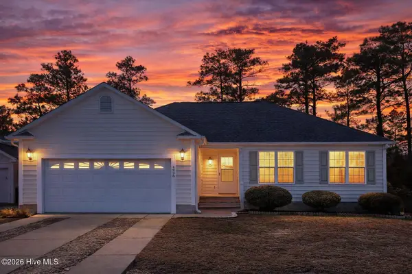 4998 N Hampton Drive Se, Southport, NC 28461