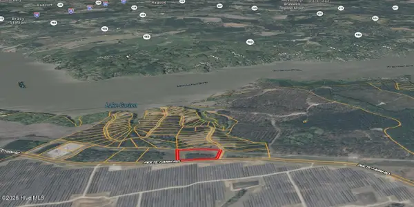 0 Pinnacle Shores Dr Peete Far Drive, Macon, NC 27551