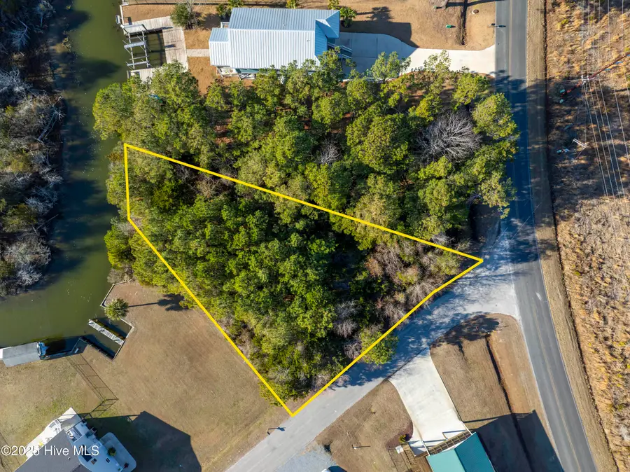 100 Singleton Street, Sneads Ferry, NC 28460 - #2